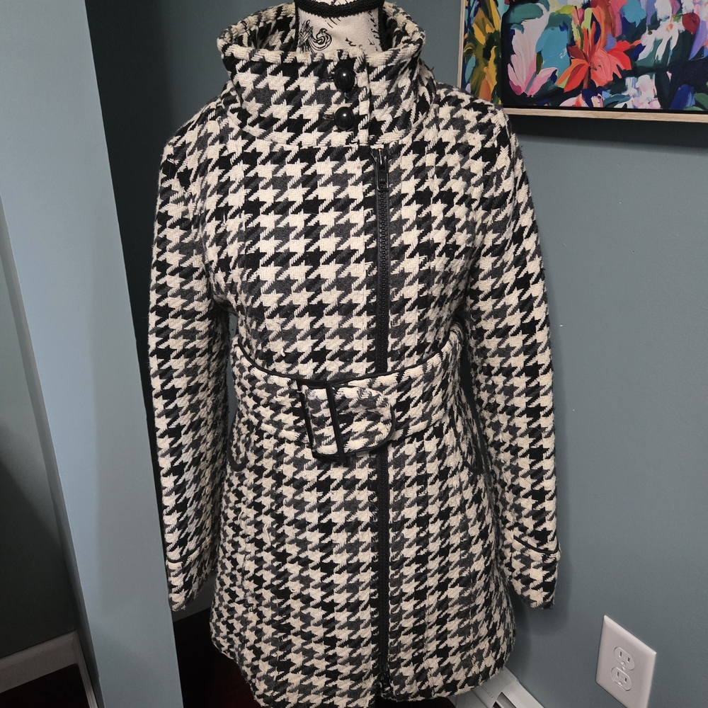 Soia & Kyo Black and White Houndstooth Trench Coat